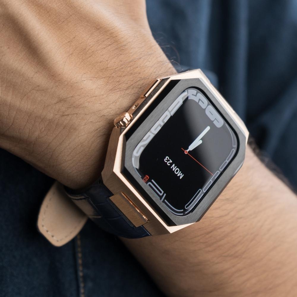 With Leather, Silicone & Metal Straps