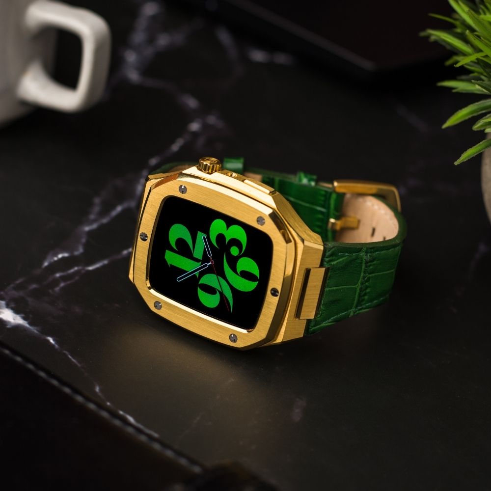 With Leather, Silicone & Metal Straps